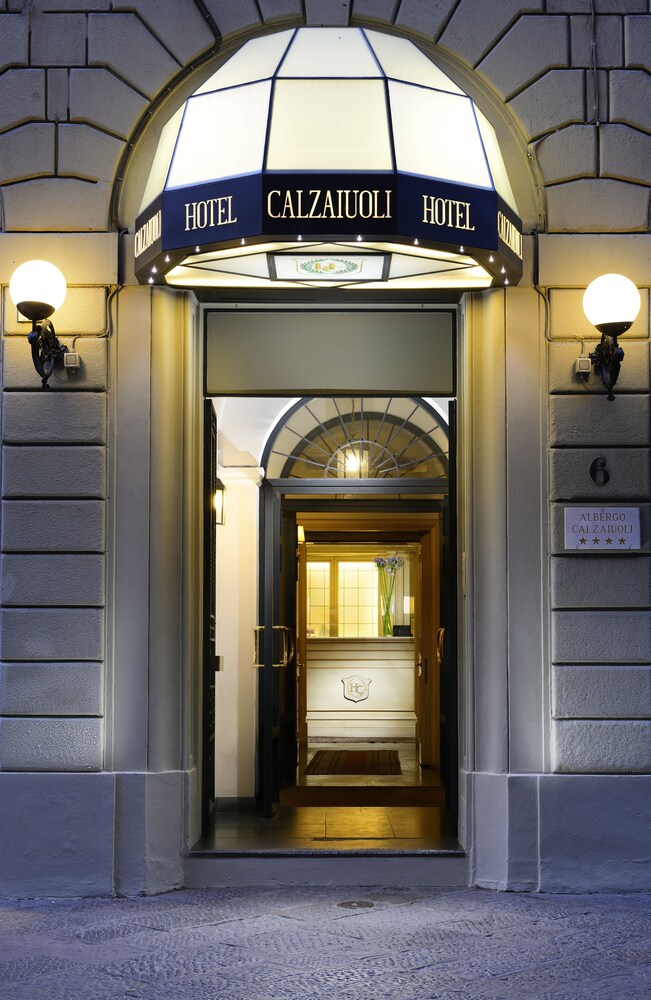 FH55 Hotel Calzaiuoli – Florence luxury hotels